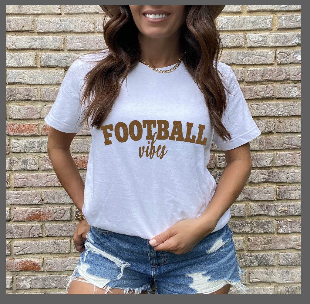 FOOTBALL VIBES T-SHIRT