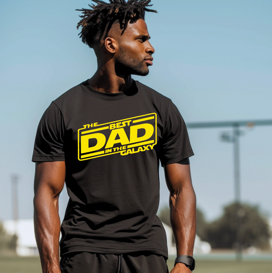 THE BEST DAD IN THE GALAXY T- SHIRT