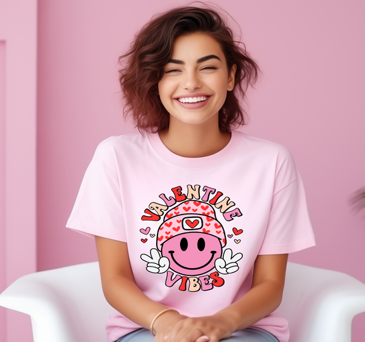 VALENTINE VIBES SMILEY FACE T- SHIRT