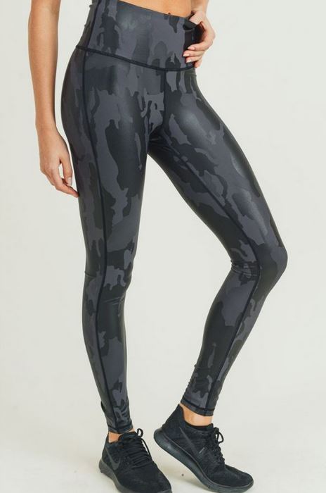 BLACK CAMO HIGH RISE LEGGING